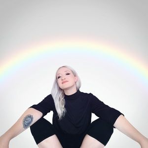 Welcome to my personal closet. My name is Marina.